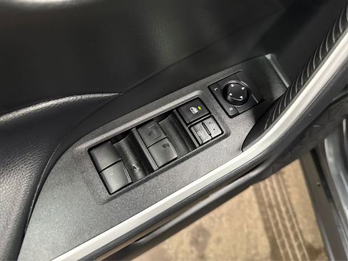 Used 2023 Toyota RAV4 LE image 33