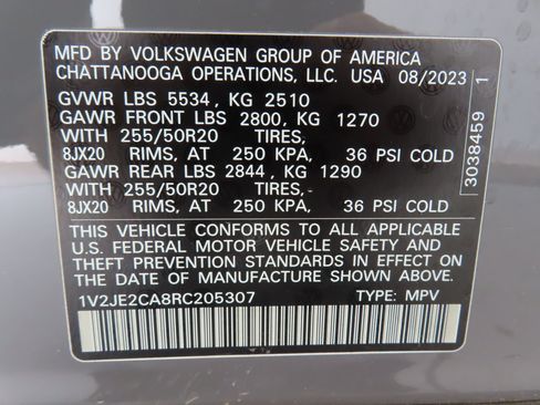 Used 2024 Volkswagen Atlas Cross Sport SE FWD image 29