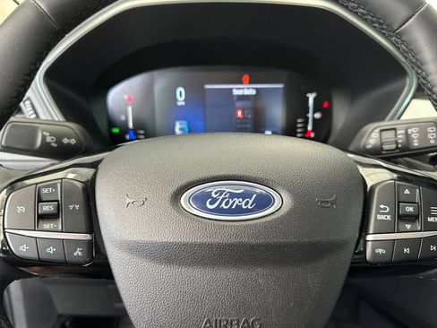 Certified 2023 Ford Escape Active AWD/4WD image 25