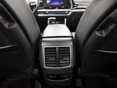 Certified 2023 Kia Sportage X-Line w/ X-Line Premium Package AWD/4WD image 17