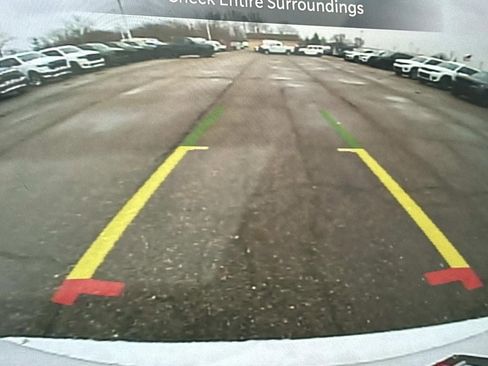 New 2026 Chrysler Pacifica Limited image 18