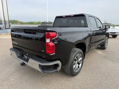Used 2024 Chevrolet Silverado 1500 LT RWD image 9
