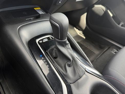 Used 2024 Toyota Corolla SE w/ SE Premium Package image 21