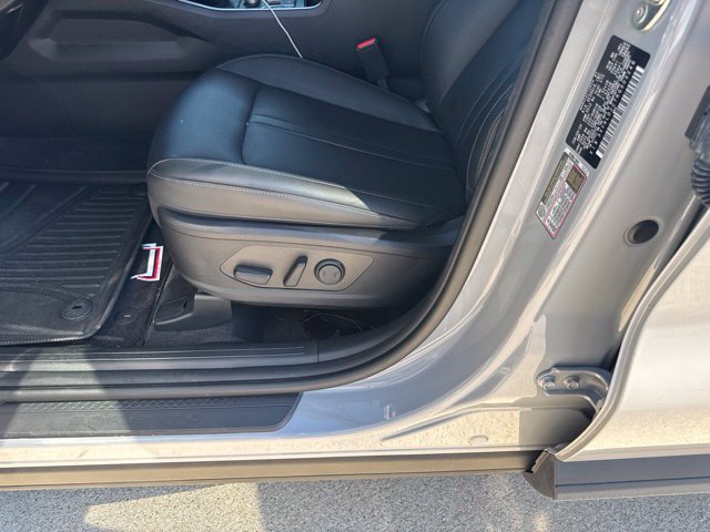 Used 2024 Kia Sorento S AWD/4WD image 18