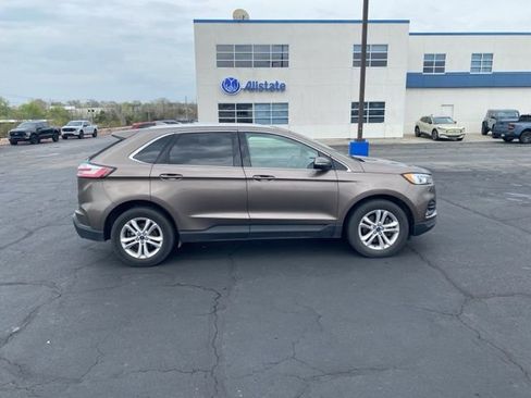 Used 2019 Ford Edge SEL image 7