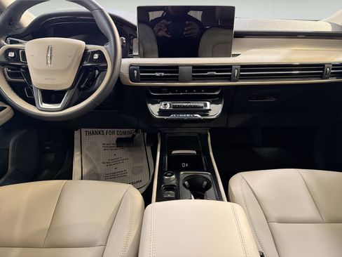New 2026 Lincoln Corsair Premiere FWD image 22
