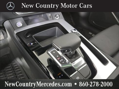 Used 2025 Audi Q5 2.0T Premium image 26