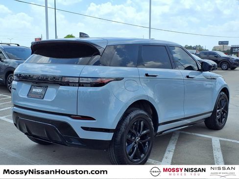 Used 2024 Land Rover Range Rover Evoque Dynamic SE AWD/4WD image 7