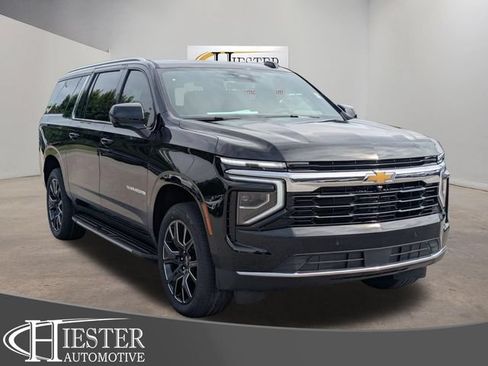 New 2026 Chevrolet Suburban LS w/ Max Trailering Package AWD/4WD image 1