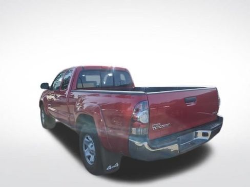 Used 2012 Toyota Tacoma 4x4 Access Cab w/ SR5 Pkg image 3