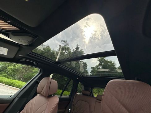 New 2026 BMW X5 xDrive50e w/ M Sport Package AWD/4WD image 22