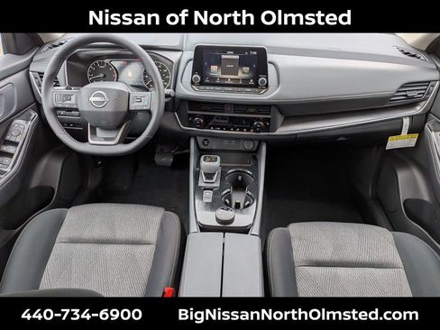 New 2026 Nissan Rogue SV w/ Cold Weather Package AWD/4WD image 17