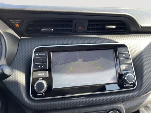 Used 2021 Nissan Kicks S FWD image 29
