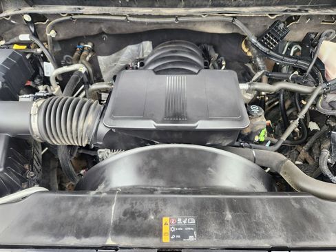 Used 2024 Chevrolet Silverado 2500 Custom w/ Custom Value Package image 29