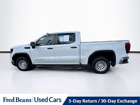 Used 2024 GMC Sierra 1500 Pro w/ Convenience Package AWD/4WD image 4