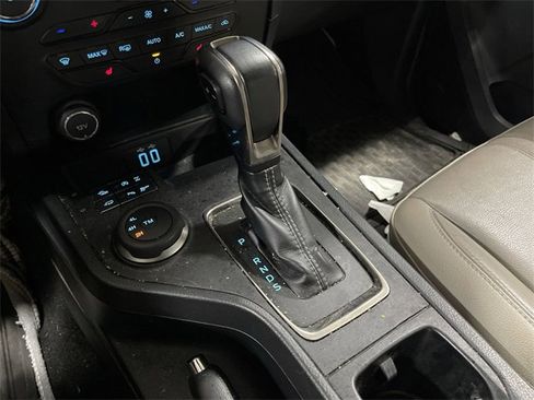 Used 2019 Ford Ranger Lariat w/ Equipment Group 501A Mid image 25