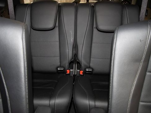 Certified 2022 Mercedes-Benz GLS 450 4MATIC image 23