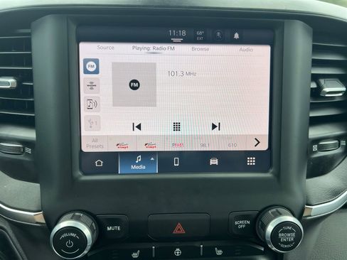 Used 2024 RAM 1500 Lone Star image 8