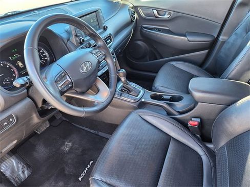 Used 2021 Hyundai Kona Limited image 7
