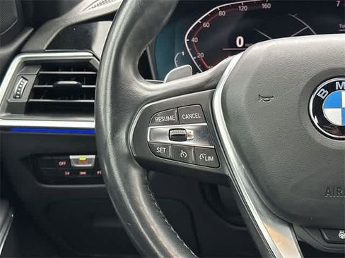 Used 2020 BMW 330i xDrive Sedan w/ Premium Package image 9