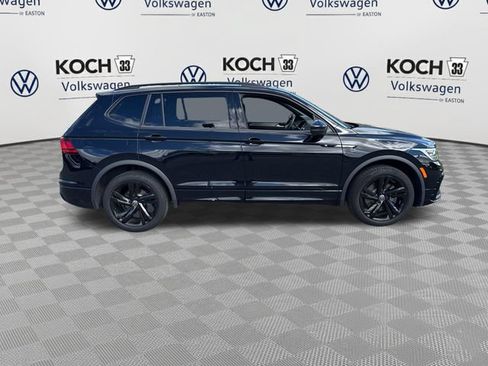 Certified 2023 Volkswagen Tiguan SE R-Line FWD image 9
