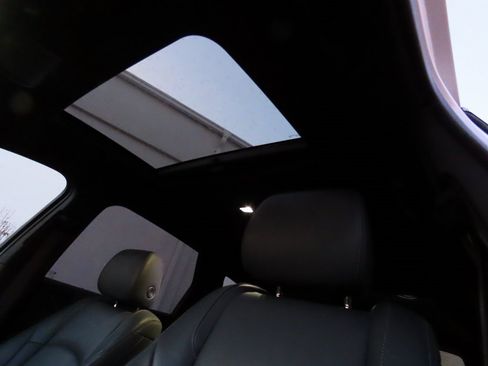 Used 2022 Buick Enclave Essence w/ Experience Buick Package image 38