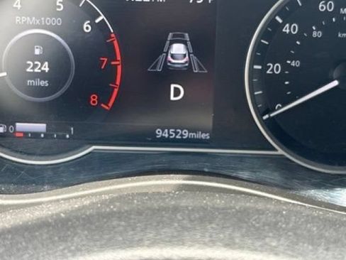 Used 2020 Nissan Kicks SR w/ Exterior Package FWD image 2