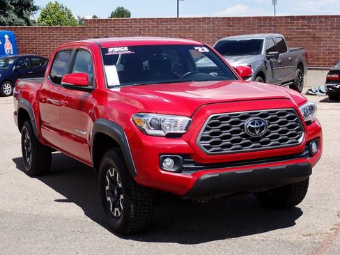 Used 2023 Toyota Tacoma TRD Off-Road AWD/4WD image 6