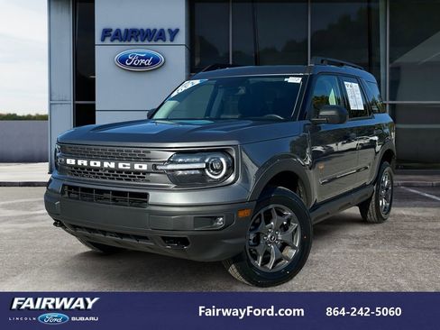 Used 2022 Ford Bronco Sport Badlands image 1