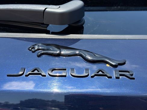 Used 2025 Jaguar F-PACE R-Dynamic S AWD/4WD image 11