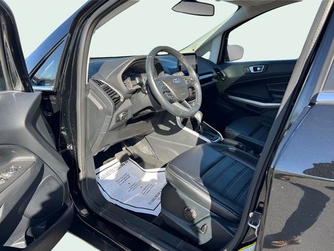 Used 2022 Ford EcoSport Titanium w/ Interior Protection Package image 8