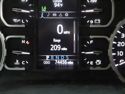 Used 2021 Toyota Tundra SR5 image 39