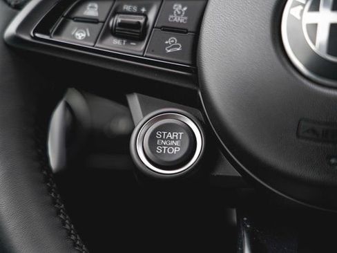 New 2025 Alfa Romeo Stelvio Sprint image 31