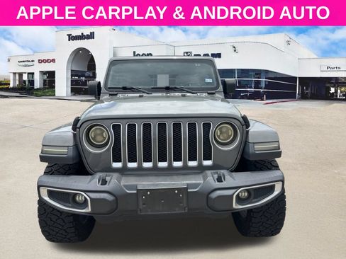 Used 2018 Jeep Wrangler Unlimited Sahara AWD/4WD image 2