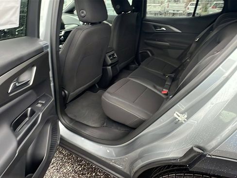 New 2026 Chevrolet Equinox EV LT image 16