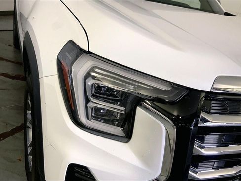 Used 2026 GMC Terrain Elevation FWD image 26