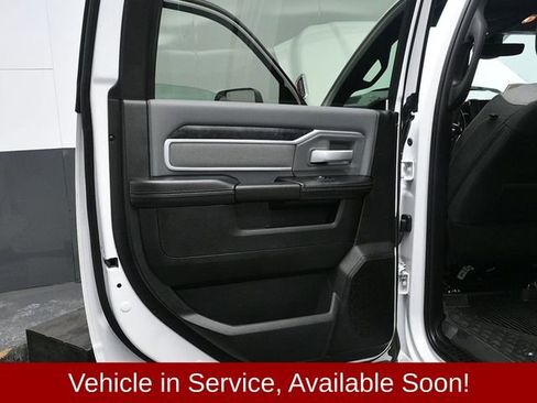 Used 2022 RAM 2500 Big Horn w/ Level 1 Equipment Group image 14