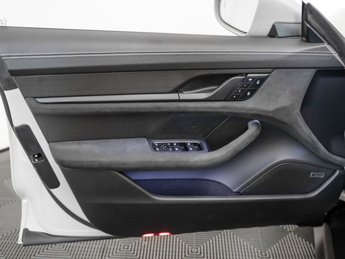 Certified 2023 Porsche Taycan GTS image 24