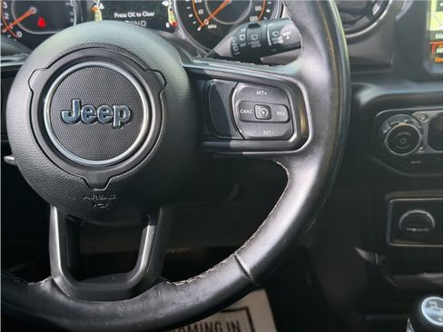 Used 2021 Jeep Wrangler Unlimited Sport AWD/4WD image 39
