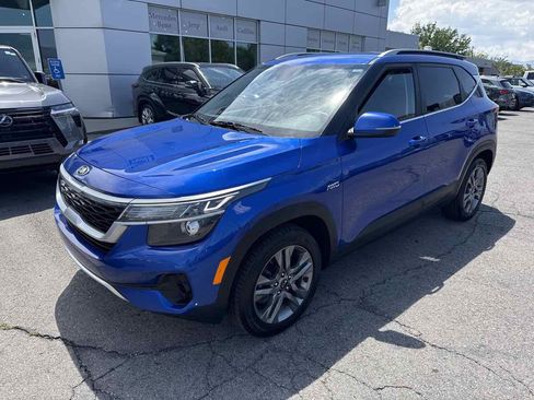 Used 2021 Kia Seltos S AWD/4WD image 2