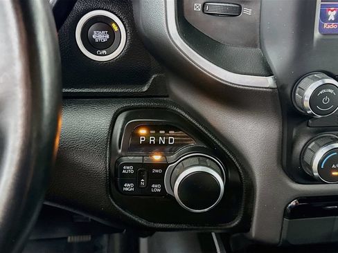 Used 2021 RAM 1500 Big Horn AWD/4WD image 10
