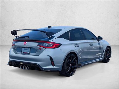 Used 2023 Honda Civic Type R image 5