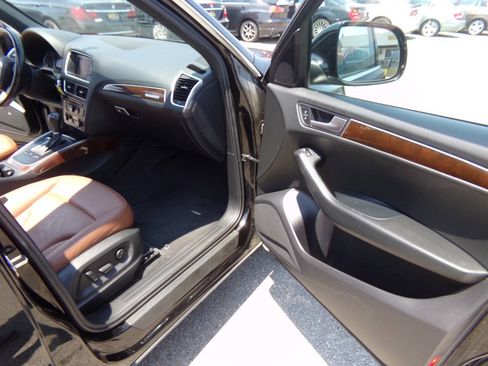 Used 2012 Audi Q5 2.0T Premium AWD/4WD image 42
