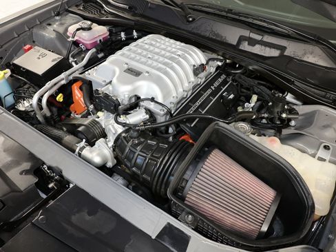 Used 2023 Dodge Challenger SRT Hellcat w/ Driver Convenience Group RWD image 33