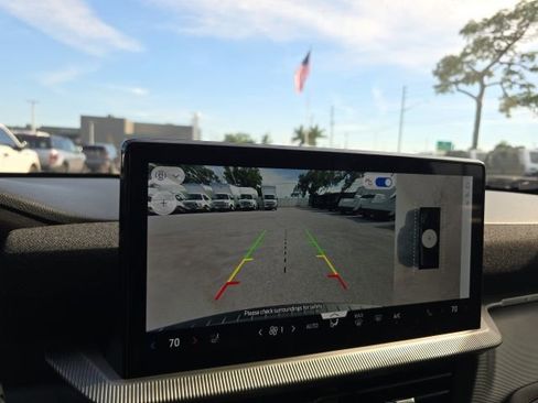 Used 2025 Ford Explorer ST-Line w/ Premium Package image 16