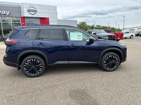 New 2026 Nissan Rogue Dark Armor AWD/4WD image 8
