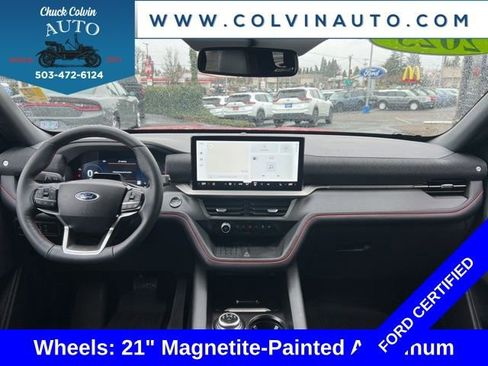 Certified 2025 Ford Explorer ST-Line w/ Premium Package image 15