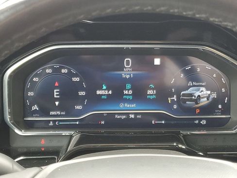 Used 2022 Chevrolet Silverado 1500 LT Trail Boss image 17