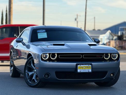 Used 2015 Dodge Challenger R/T Plus image 2