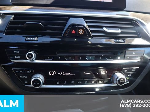 Used 2019 BMW 530e image 32